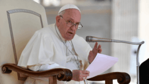 Se llama el gorro del papa: Oraciones católicas esenciales